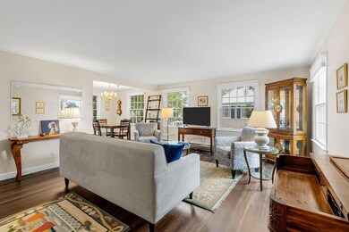 5-web-or-mls-15-pleasant-st-24w