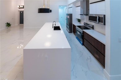 1528 SW 15th Ave, Cape Coral, FL 33991 - photo 5