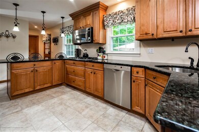 32 Devonshire Ct, Middletown, NJ 07748 - photo 7