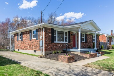 7412 Ronan Dr-02