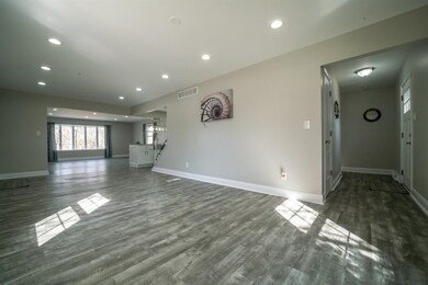 249 Walnut Ln, Crown Point, IN 46307 - photo 4