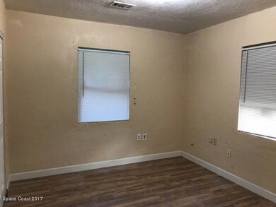 Single-Family-For-Sale-by-Owner-1103-Bro