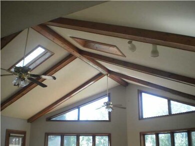 9610 Vernetta Way, Louisville, KY 40291 - photo 3