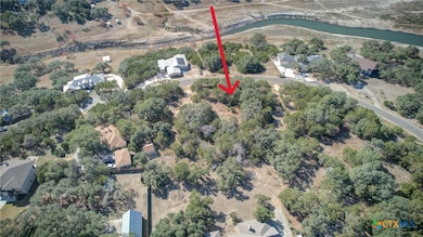 915/935 Five Oaks Cir, Canyon Lake, TX 78133 - photo 3