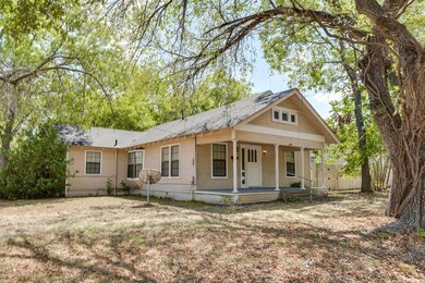 609 E Lampasas St, Ennis, TX 75119 - photo 3
