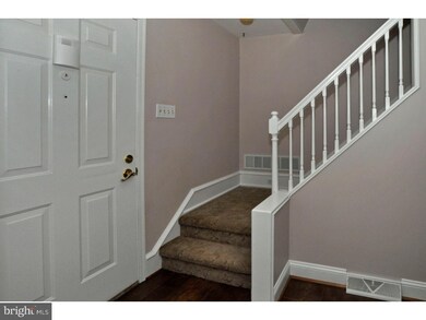 1802 Dutchmans Cir, Harleysville, PA 19438 - photo 2