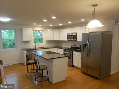 13210 Chalfont Ave, Fort Washington, MD 20744 - photo 7