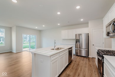 590 Garrow Dr, Sheridan, IN 46069 - photo 2