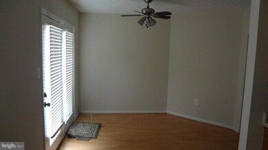 12524 Coral Grove Place, Germantown, MD 20874 - photo 3