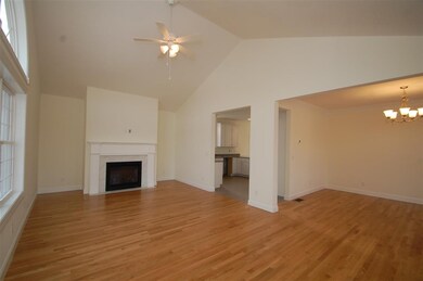 175 Brookview Dr unit 63, Hooksett, NH 03106 - photo 6