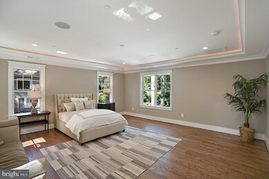 8916 Charred Oak Dr, Bethesda, MD 20817 - photo 6