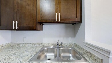 5425 Gaston Ave unit 104, Dallas, TX 75214 - photo 5