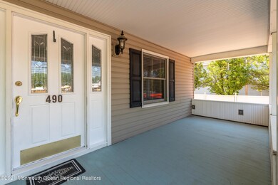 490 S Laurel Ave, Hazlet Township, NJ 07734 - photo 4