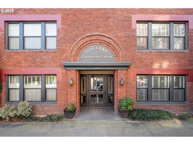 2076 NW Johnson St unit 203, Portland, OR 97209 - photo 3