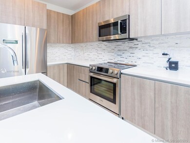 10243 NW 72nd St, Doral, FL 33178 - photo 4