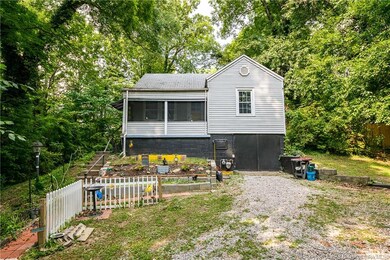 1543 Eastwood Ave, New Albany, IN 47150 - photo 2