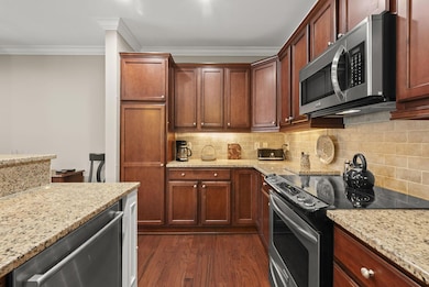 Arlington Crossing unit 313, Columbus, OH 43221 - photo 6