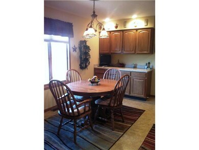 649 Wood Run Dr unit 649, Marysville, OH 43040 - photo 7