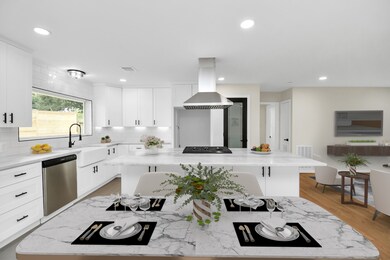 4238 T C Jester Blvd, Houston, TX 77018 - photo 7