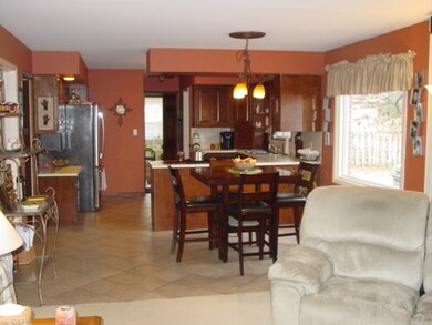 5433 Kenwood Cir, Newburgh, IN 47630 - photo 2