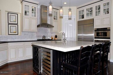 Kitchen-Island
