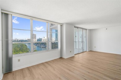 Tower 41 unit 1112, Miami Beach, FL 33140 - photo 2