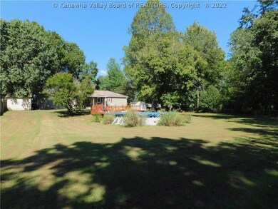 239 Hamon Dr, Scott Depot, WV 25560 - photo 4