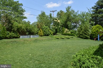 12212 Raritan Ln, Bowie, MD 20715 - photo 3