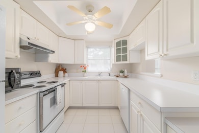 2950 SE Ocean Blvd unit 2-4, Stuart, FL 34996 - photo 4