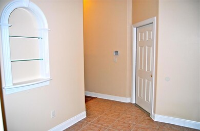 Entryway 2