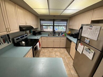 6115 7th Avenue Dr W, Bradenton, FL 34209 - photo 3