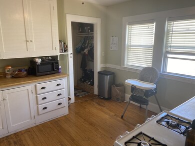 264 Robbins St unit B, Waltham, MA 02453 - photo 5