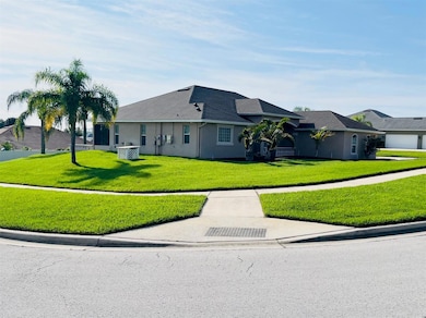 13017 Colonnade Cir, Clermont, FL 34711 - photo 3