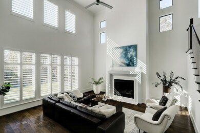 1627 Chantilly Ln, Houston, TX 77018 - photo 4