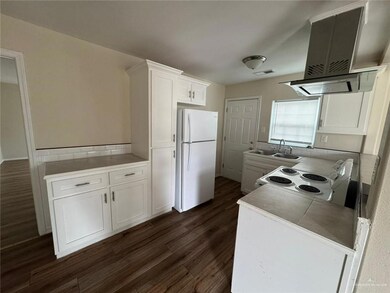 805 S Texas Blvd unit B, Weslaco, TX 78596 - photo 6