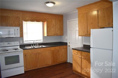 3617 Chapelwood Dr, Gastonia, NC 28052 - photo 6