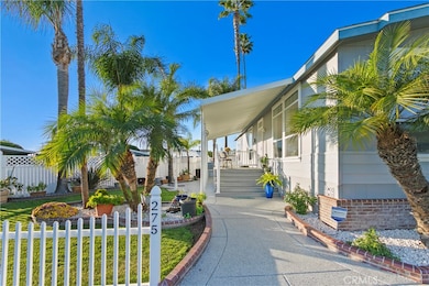 24921 Muirlands Blvd unit 275, Lake Forest, CA 92630 - photo 2