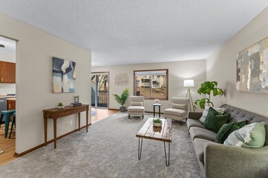 23 Crusader Ave E unit C, Saint Paul, MN 55118 - photo 4