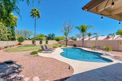 Pool & Outdoor Sun Deck