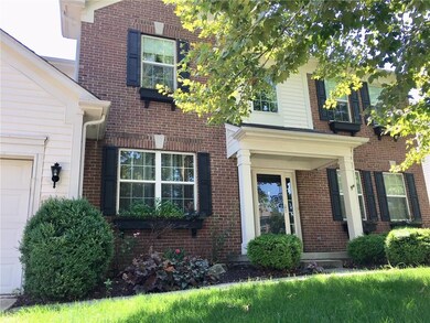 11807 Weathered Edge Dr, Fishers, IN 46037 - photo 2