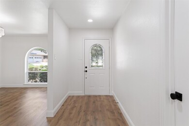 1001 Atlanta Dr, Bedford, TX 76022 - photo 5