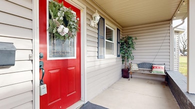 13 4th St, Shelby, OH 44875 - photo 3