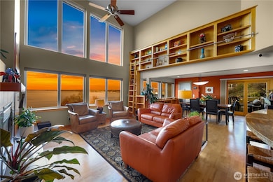 106 N State St unit 106, Bellingham, WA 98225 - photo 3