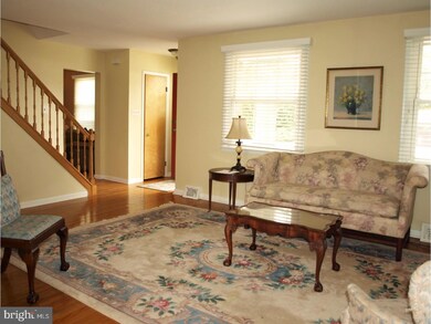 336 Abrams Mill Rd, King of Prussia, PA 19406 - photo 4