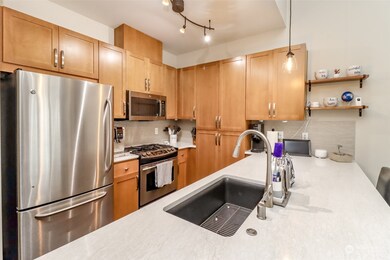 Starpoint unit 411, Issaquah, WA 98029 - photo 7