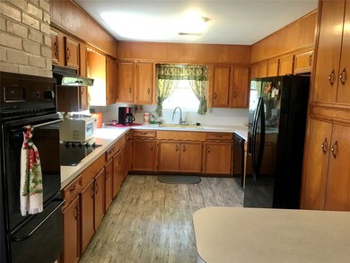 12762 Vaught Rd, Magnolia, TX 77354 - photo 7