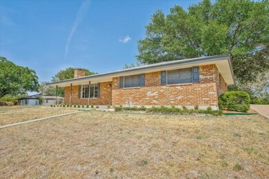 913 Lake View Ridge, Fort Worth, TX 76108 - photo 2