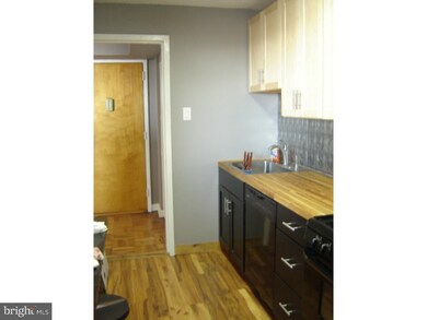 Radnor House unit 1018, Bryn Mawr, PA 19010 - photo 5