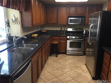 5095 Cambridge Ave, San Bernardino, CA 92407 - photo 4