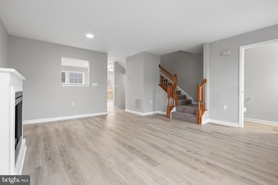 219 Rumbling Rock Rd, Hedgesville, WV 25427 - photo 7